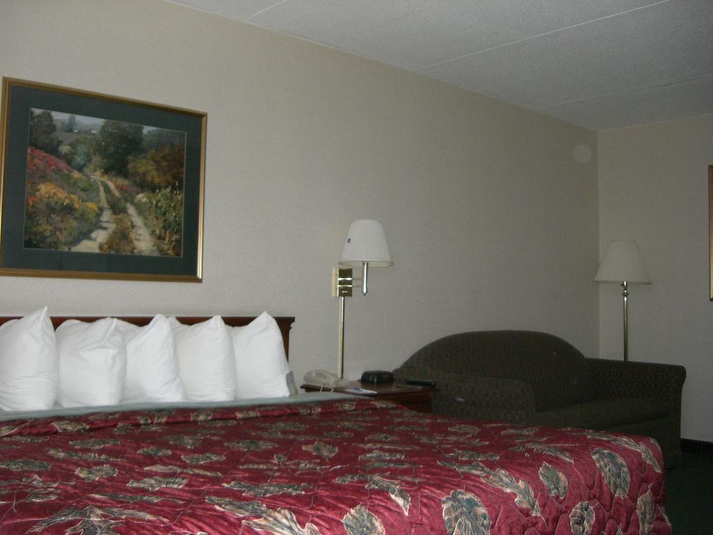 Hotel Express - Minneapolis West - By Ihg
